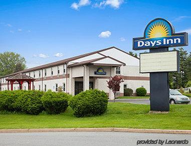 Days Inn By Wyndham Lancaster Pa Dutch Country Ronks Esterno foto
